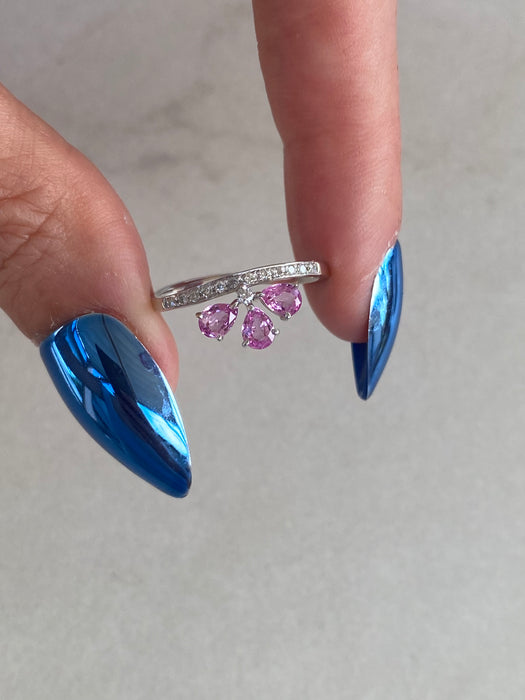 Vintage 18K White Gold Pink Sapphire & Diamond Crown Ring