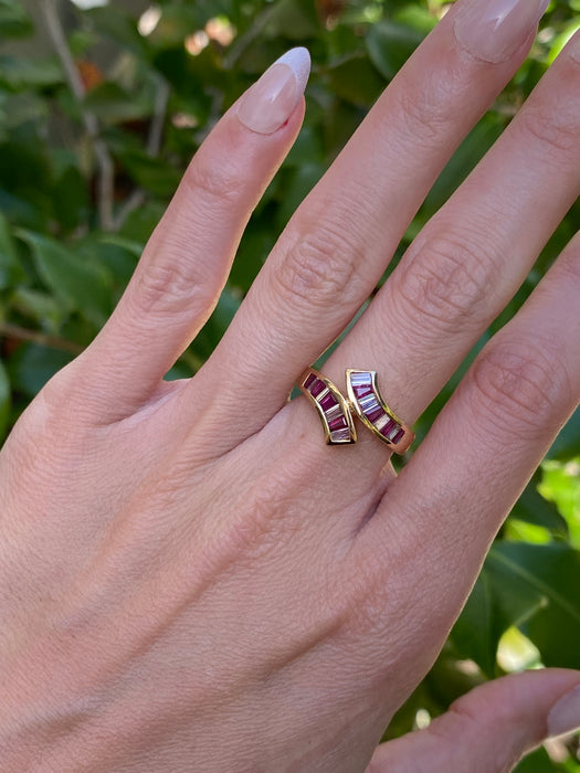 Vintage 18K Gold Baguette Ruby Diamond Ring Size 6