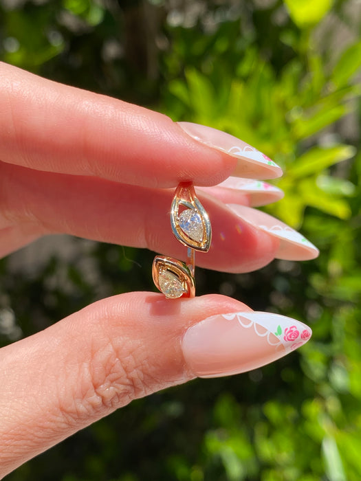18K Gold Open Natural Pear Diamond Ring
