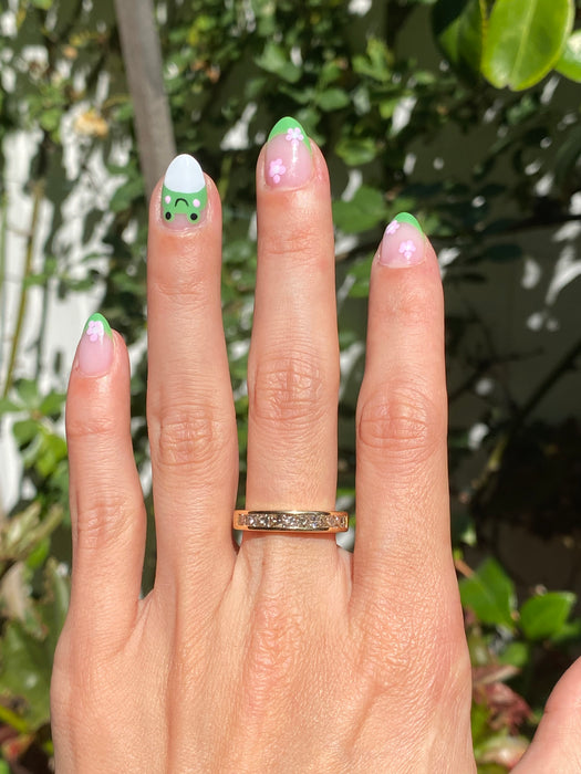 18k channel set diamond ring size 6.75