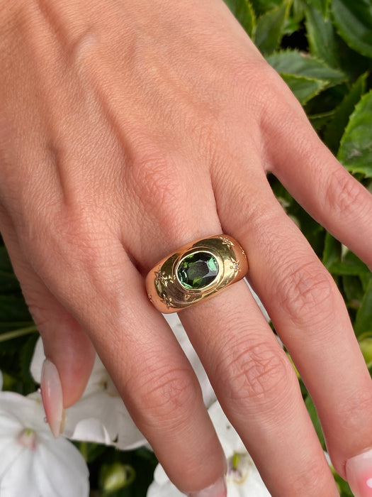 14K Green Tourmaline & Diamond Star Bombe Ring