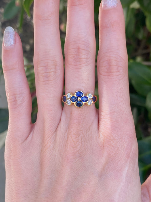 18k blue sapphire and diamond flower ring size 5