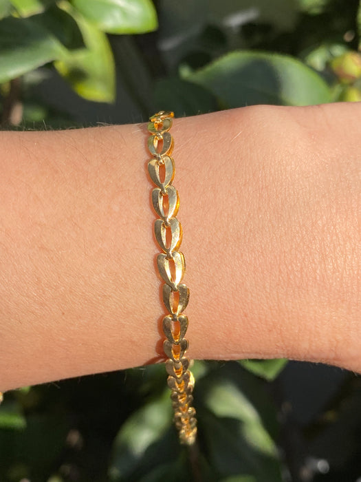 14k leaf heart bracelet 8.25”