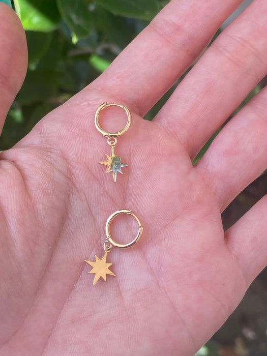 14k star starburst huggie earrings