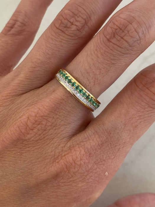 14K Gold Emerald & Diamond Ring