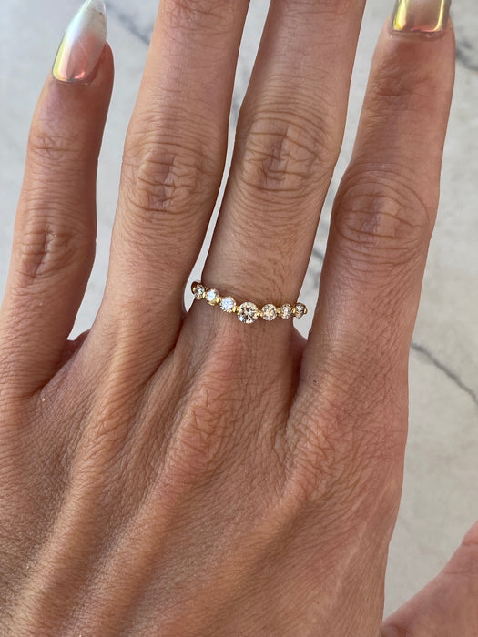 Vintage 18K Gold Natural Diamond Chevron Ring – 0.51 TCW