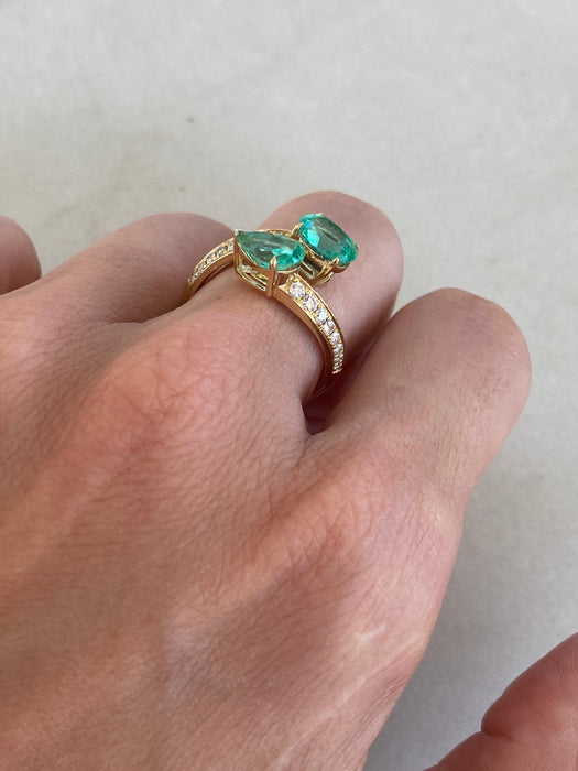 Vintage 18K Emerald & Diamond Bypass Ring