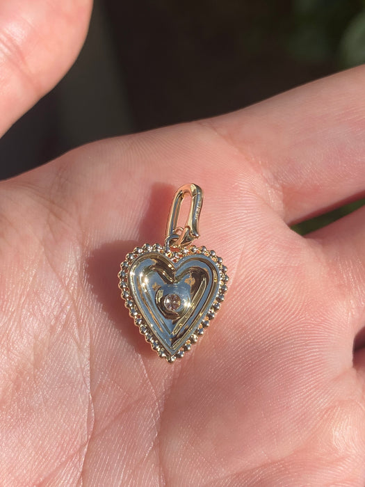 14k fluted diamond heart pendant