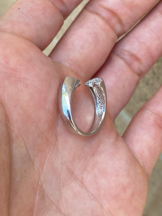 Vintage 18K White Gold Diamond Heart Open Pinky Ring