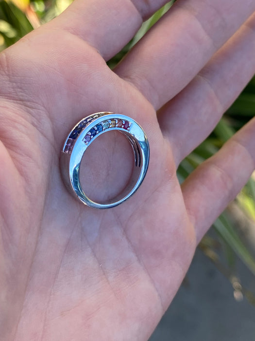18k white gold rainbow sapphire ring size 7.5