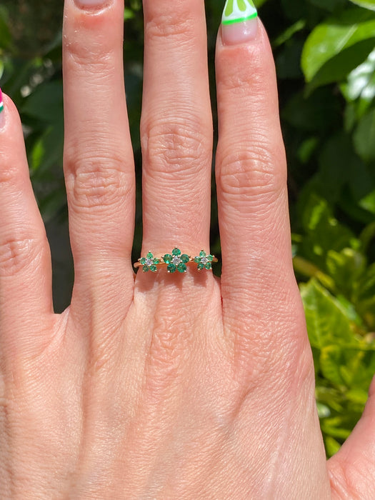 14k emerald and diamond flower ring size 6.5