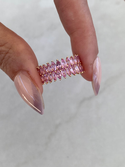 Vintage 18K Rose Gold Vintage Natural Pink Sapphire Marquise Ring | 1.85 Carats