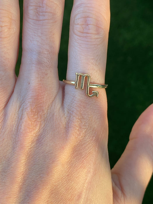 14k scorpio zodiac ring size 6.25