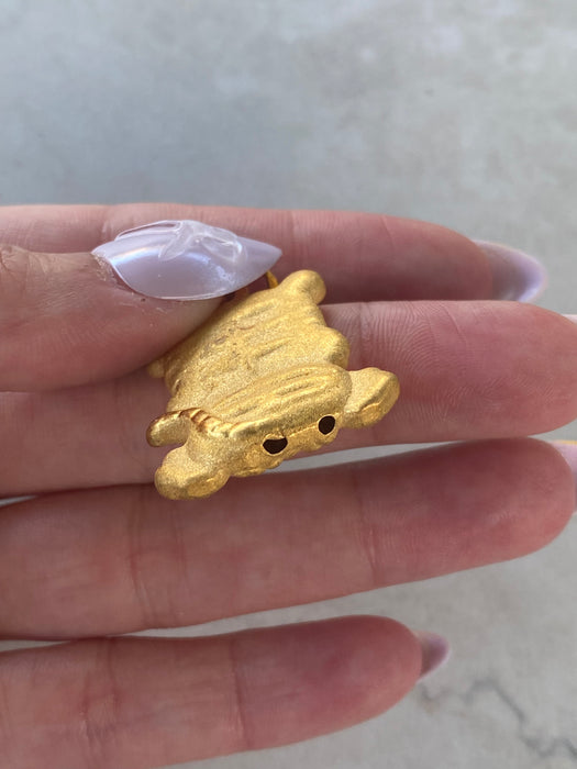 Vintage 24K Gold 3D Tiger Charm