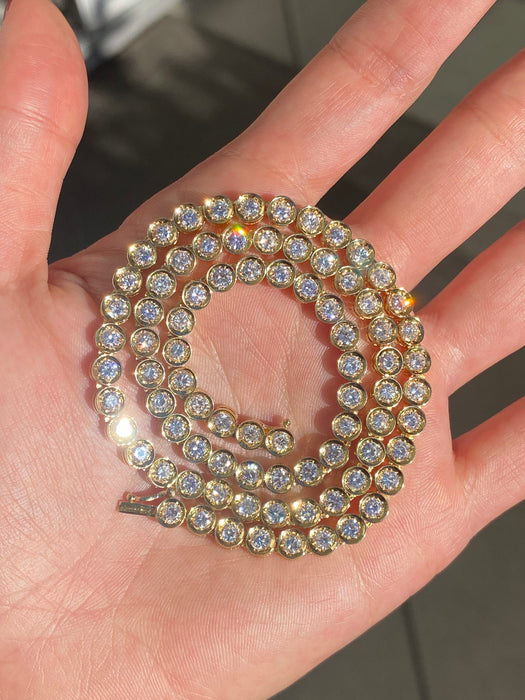 18k bezel set 10.06 tcw diamond tennis necklace