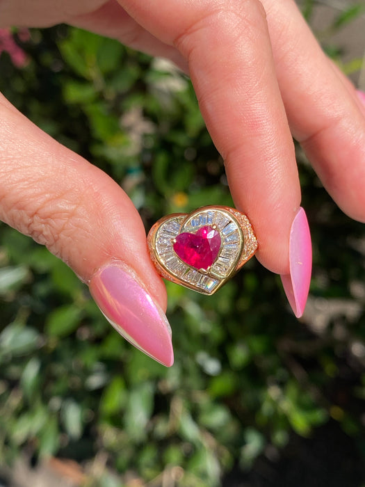 Vintage 18K Ruby Heart Diamond Ballerina Ring