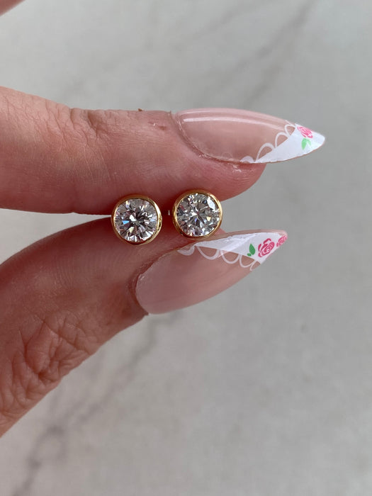14K Gold 1 Carat Round Lab Diamond Bezel Stud Earrings