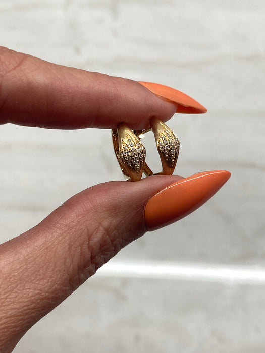 14K Gold Diamond Zig Zag Huggie Earrings