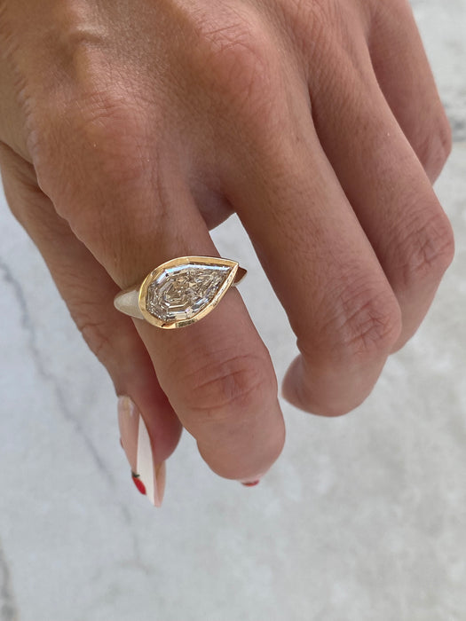14K Gold 3.31 Carat East-West Step-Cut Pear Lab Diamond Ring