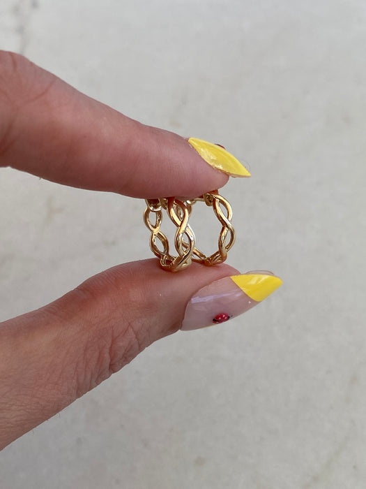 14K Gold Wavy Double-Row Diamond Huggie Earrings
