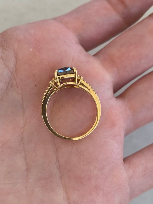 Vintage 18K Cushion-Cut Brown Diamond Ring