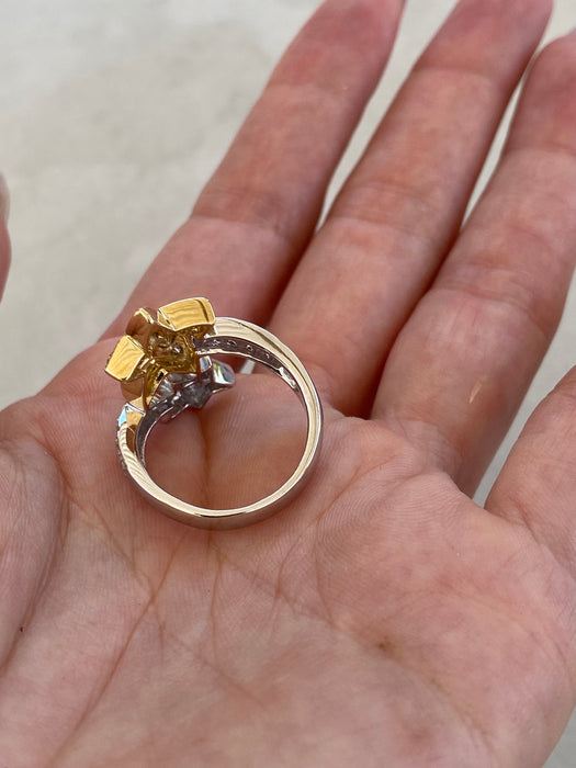 Vintage 18K Two-Tone Gold Diamond Star Bypass Ring