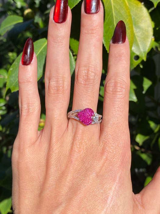 18k white gold invisible set ruby diamond heart ring size 8.5
