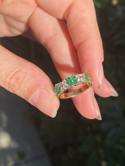 18k emerald diamond flower ring size 5