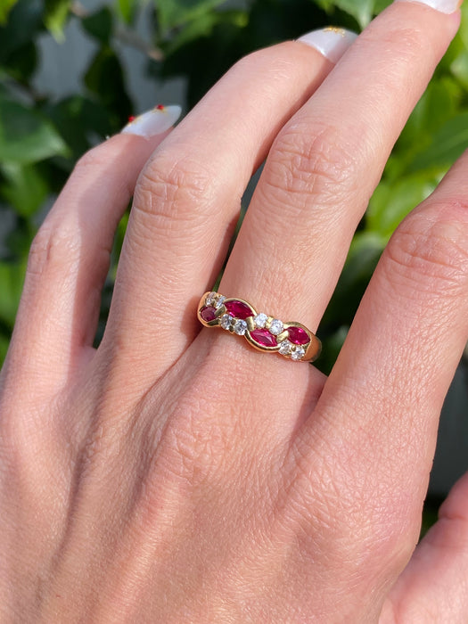 Vintage 18K Ruby and Diamond Swirl Ring – Marquise Rubies – 0.74 TCW Rubies – Size 6