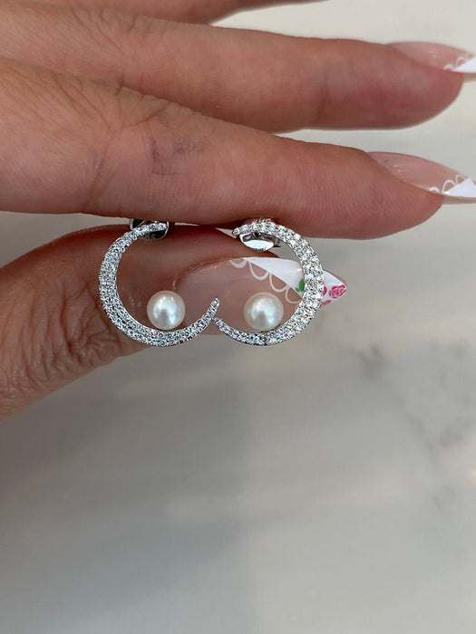 14K White Gold Diamond Crescent Moon Pearl Stud Earrings – 0.30 TCW Diamonds