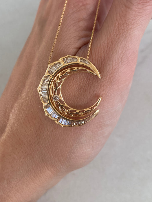 Vintage 18K Rose Gold Crescent Moon Necklace