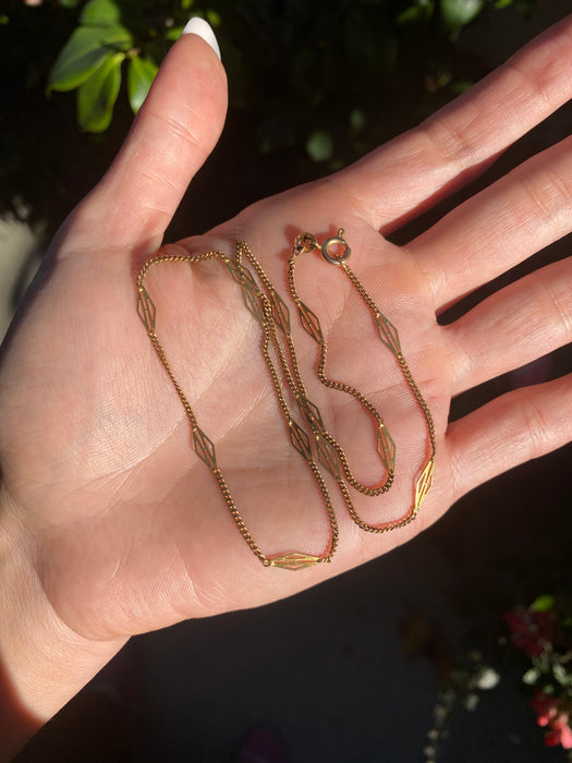 14k curb station chain 17”