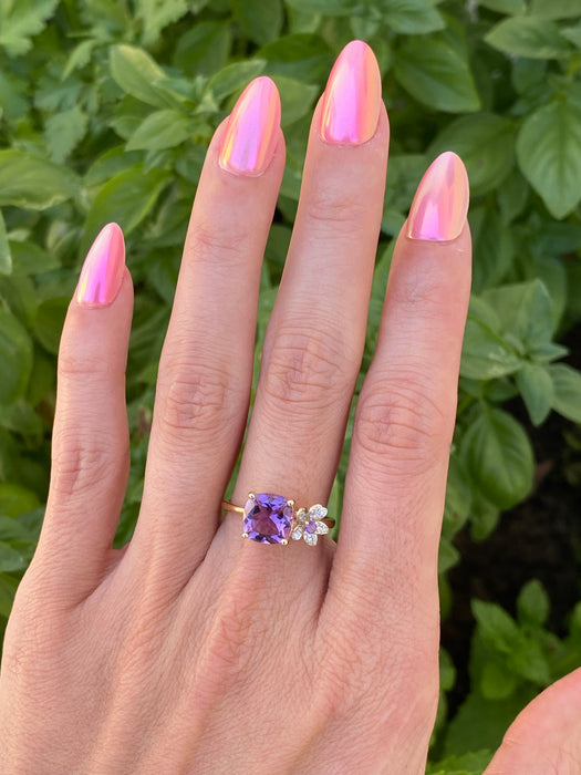 14k Gold Amethyst Flower Ring