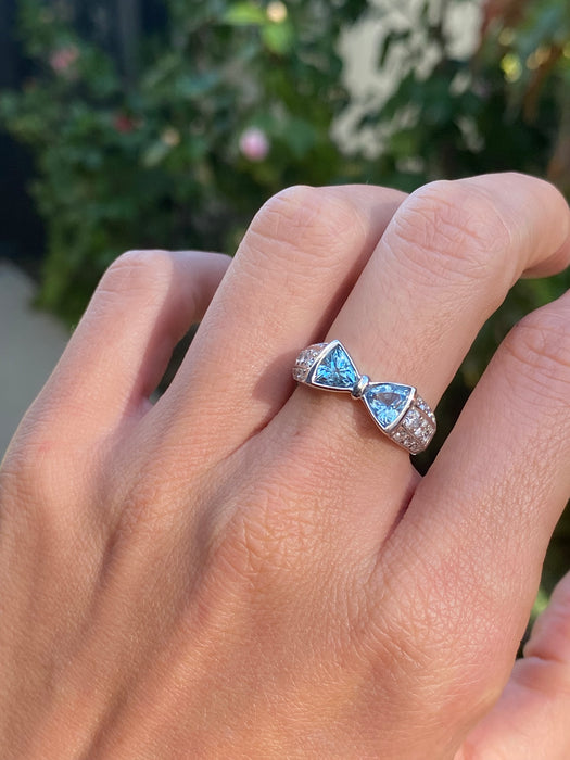 Platinum 900 aquamarine bow diamond ring 5.75