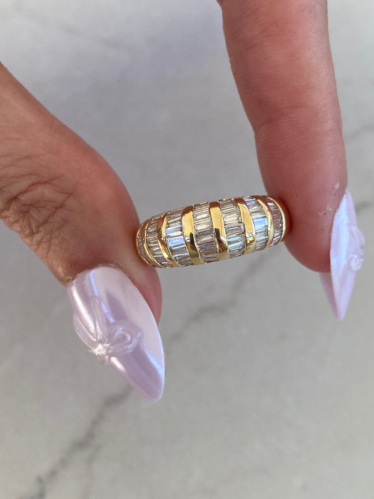 Vintage 18K Yellow Gold Diamond Baguette Ring
