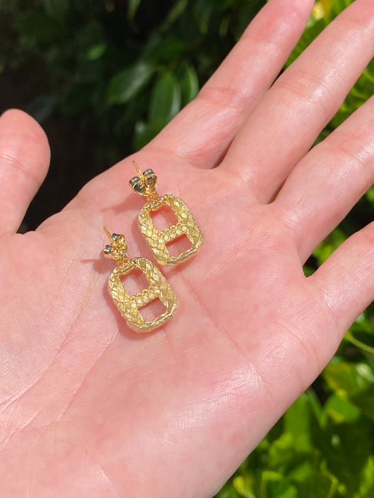 14k textured brushed mariner earrings