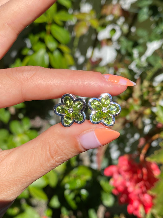 14k white gold diamond peridot flower omega back earrings