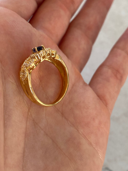Vintage 18K Crown Blue Sapphire & Diamond Ring