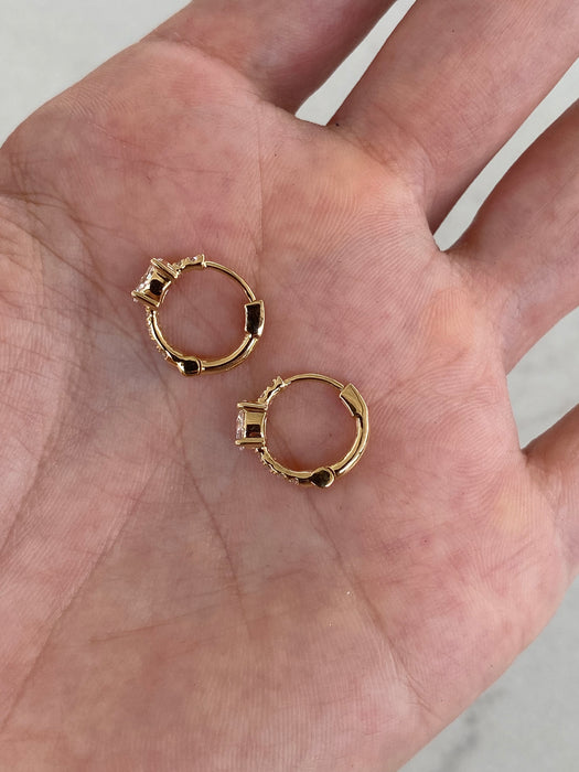 14K Lab Diamond Oval Huggie Earrings