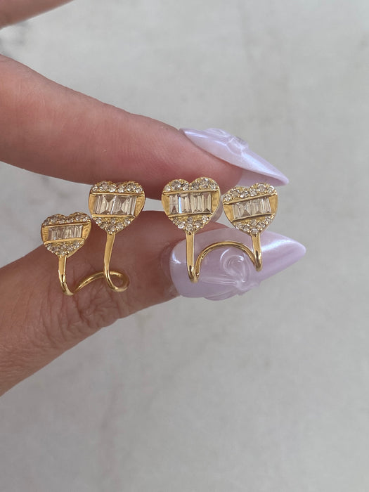 Vintage 18K Gold Diamond Double Heart Stud Earrings – 1 CTW Baguette & Round Diamonds