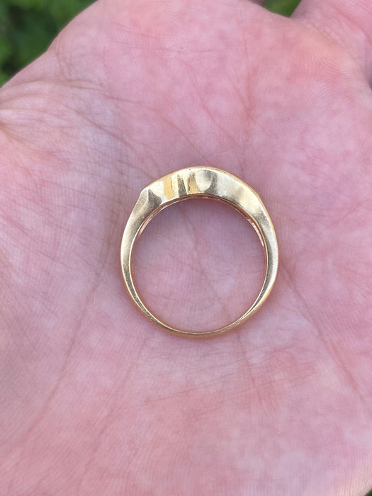 Vintage 18K Gold Baguette Diamond Wave Ring – 0.70 TCW Natural Diamonds – Size 7.75