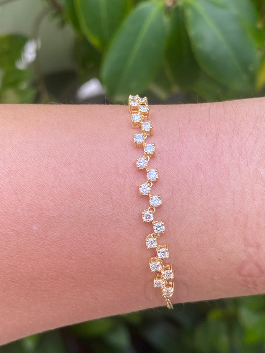 10K Gold Bolo Pull Bracelet with 1 Carat Natural Diamonds