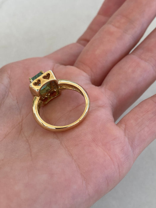 14K Vintage Emerald & Diamond Halo Ring