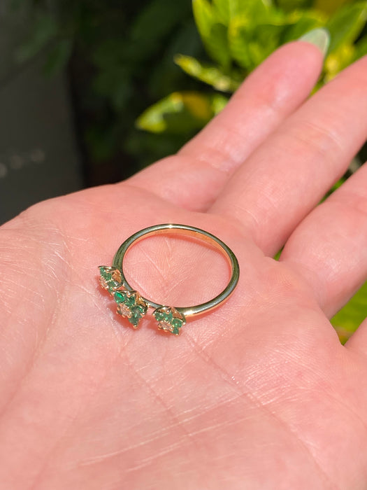 14k emerald and diamond flower ring size 6.5