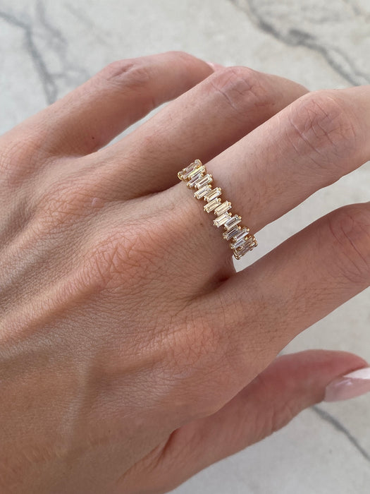 14K Gold 1.06 TCW Offset Baguette Lab Diamond Ring - IGI