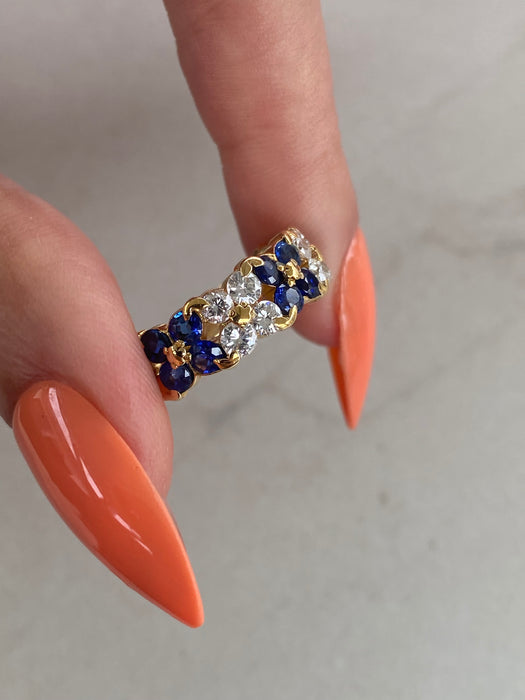 Vintage 18K Gold Blue Sapphire & Diamond Flower Ring | 2.21 TCW | Size 5