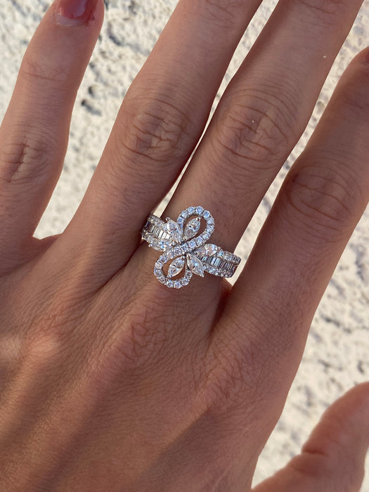 18k white gold diamond ring size 6.75