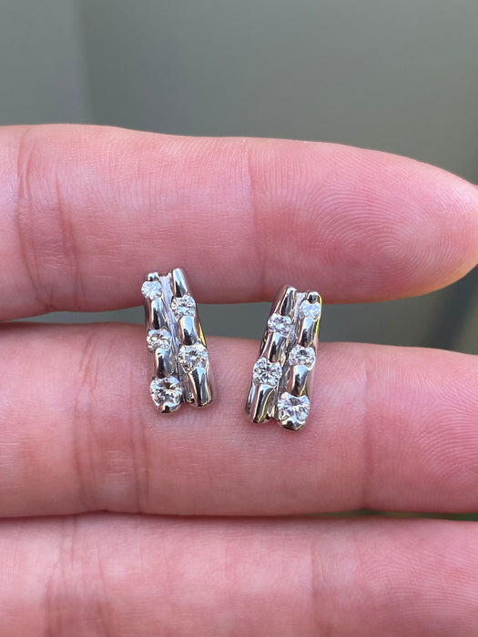 Platinum 900 0.5 tcw diamond stud earrings