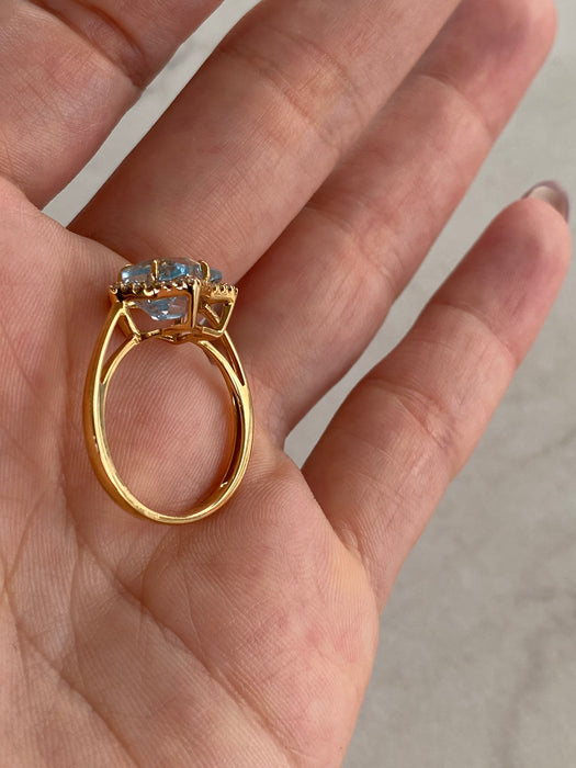 18K Gold Blue Topaz & Diamond Star Halo Ring