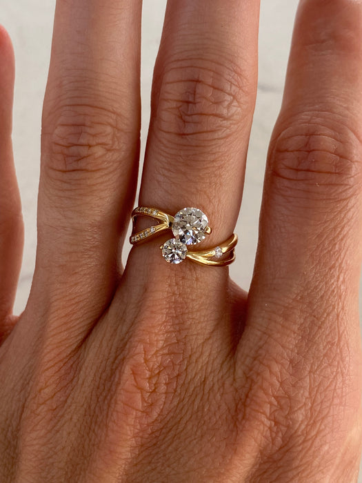 Vintage 18K Gold Natural Diamond Bypass Ring